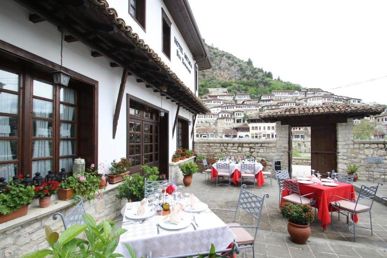 Boutique Hotel Muzaka Berat Eksteriør billede