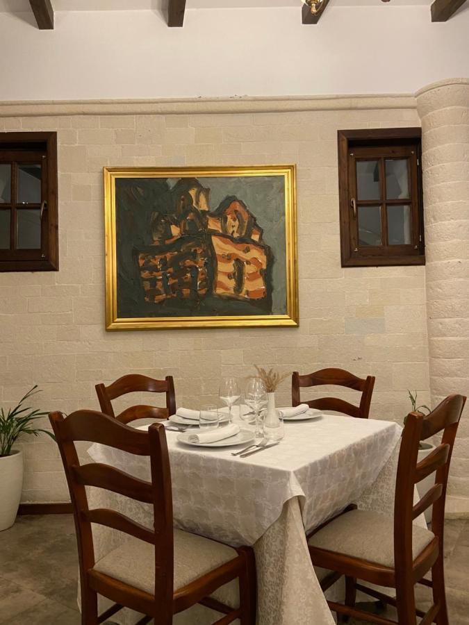 Boutique Hotel Muzaka Berat Eksteriør billede