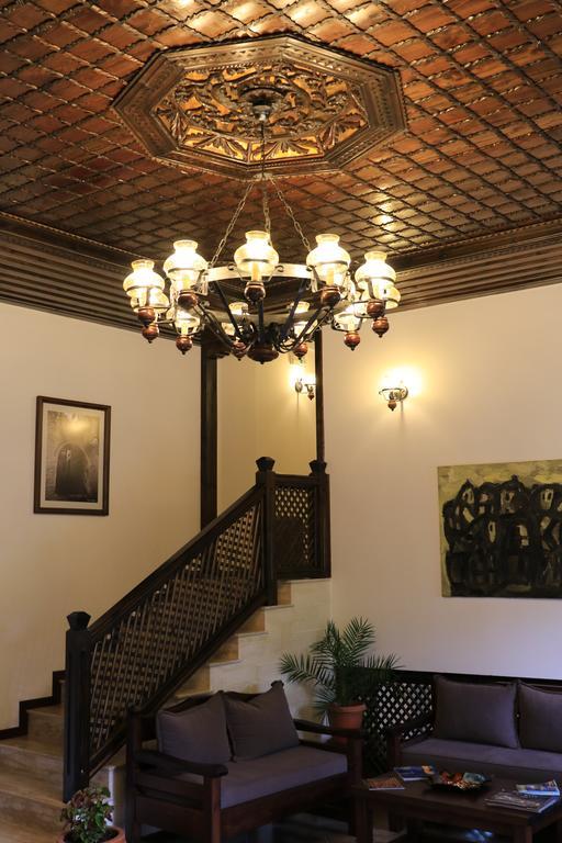 Boutique Hotel Muzaka Berat Eksteriør billede